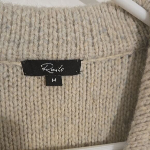 Men's Beige and Black Zip-Up Sweater - Picture 6 of 7